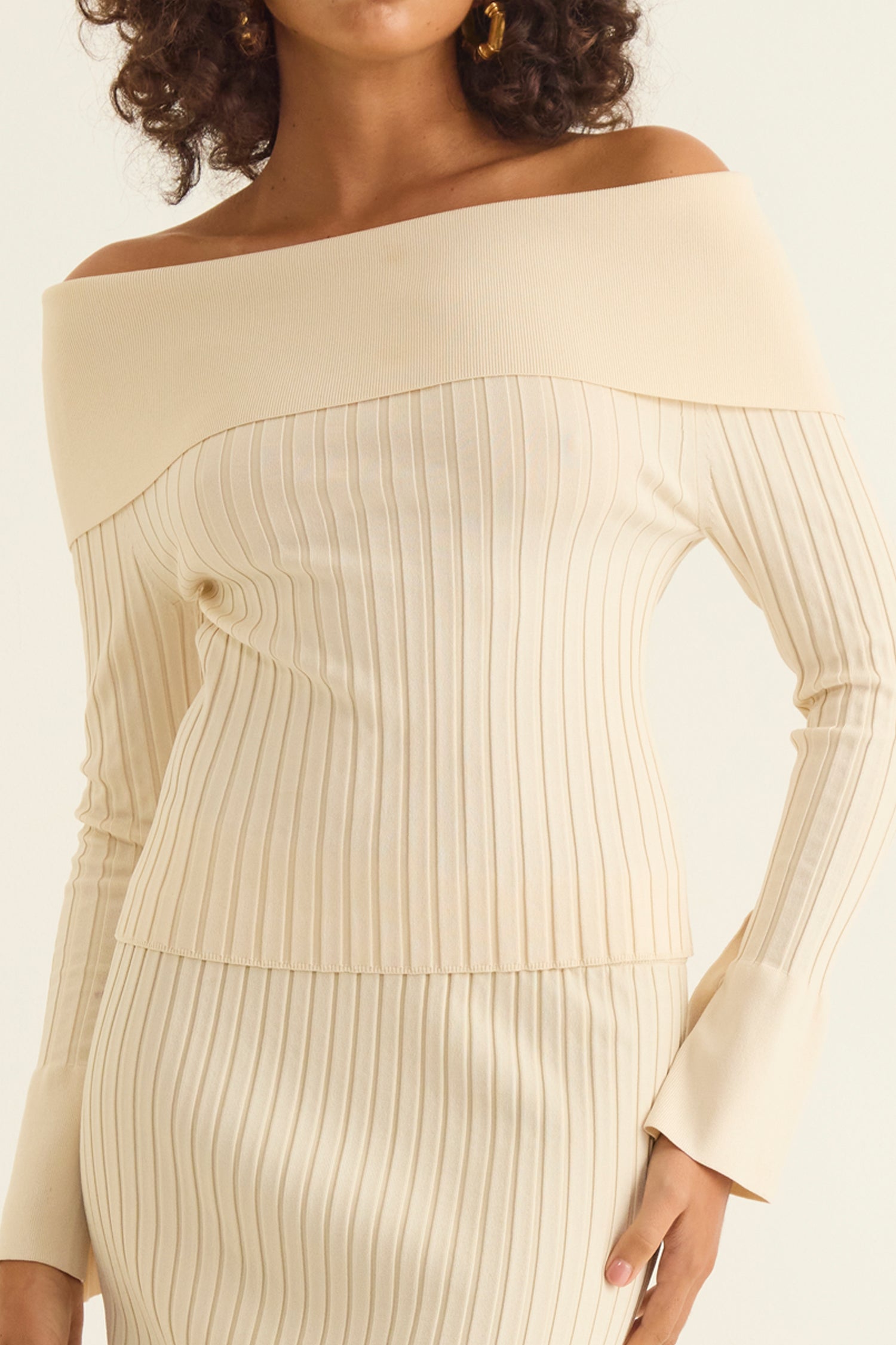 GRASSLANDS OFF THE SHOULDER TOP