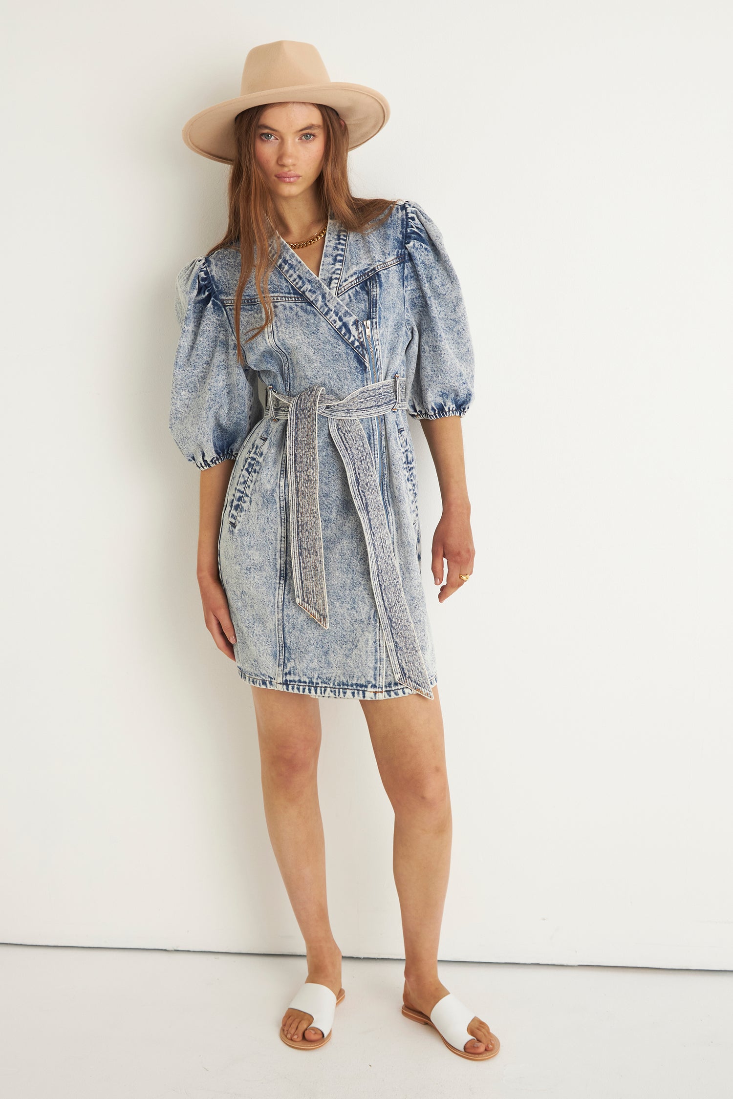 ALORA DENIM DRESS (LIGHT BLUE)
