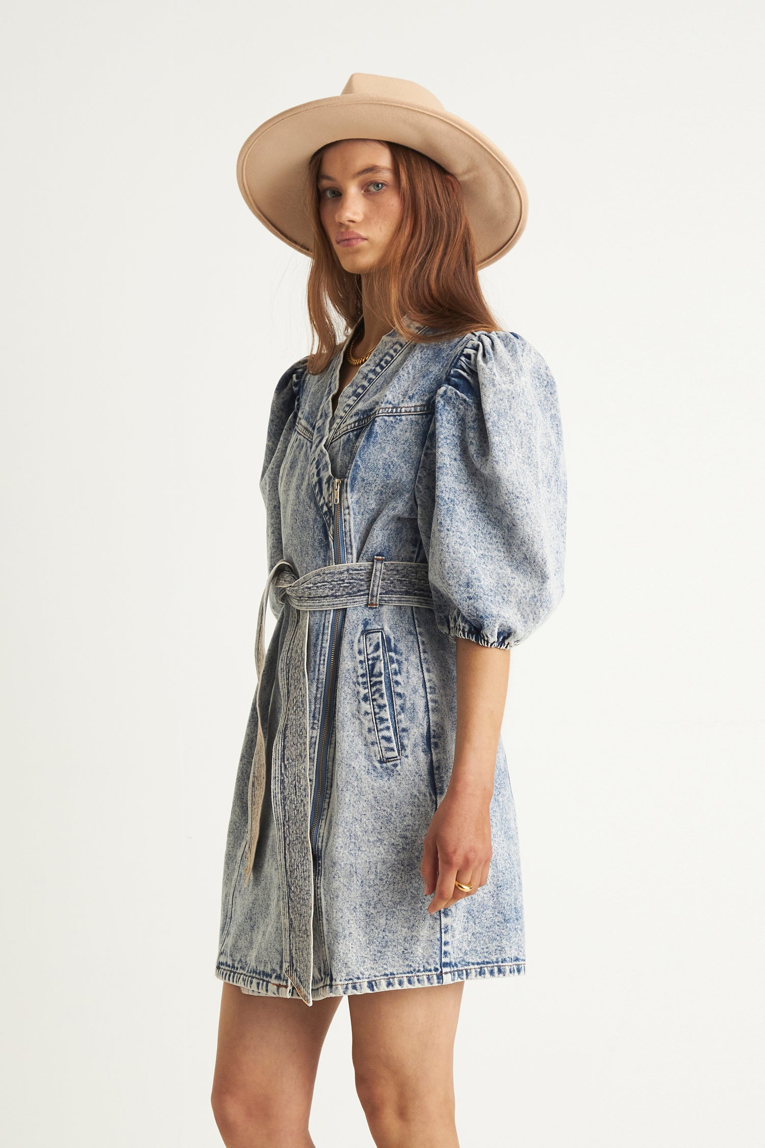 ALORA DENIM DRESS (LIGHT BLUE)