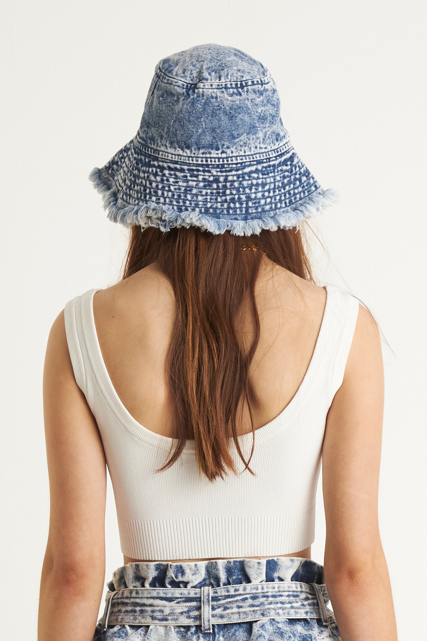 ALORA BUCKET HAT (LIGHT BLUE)