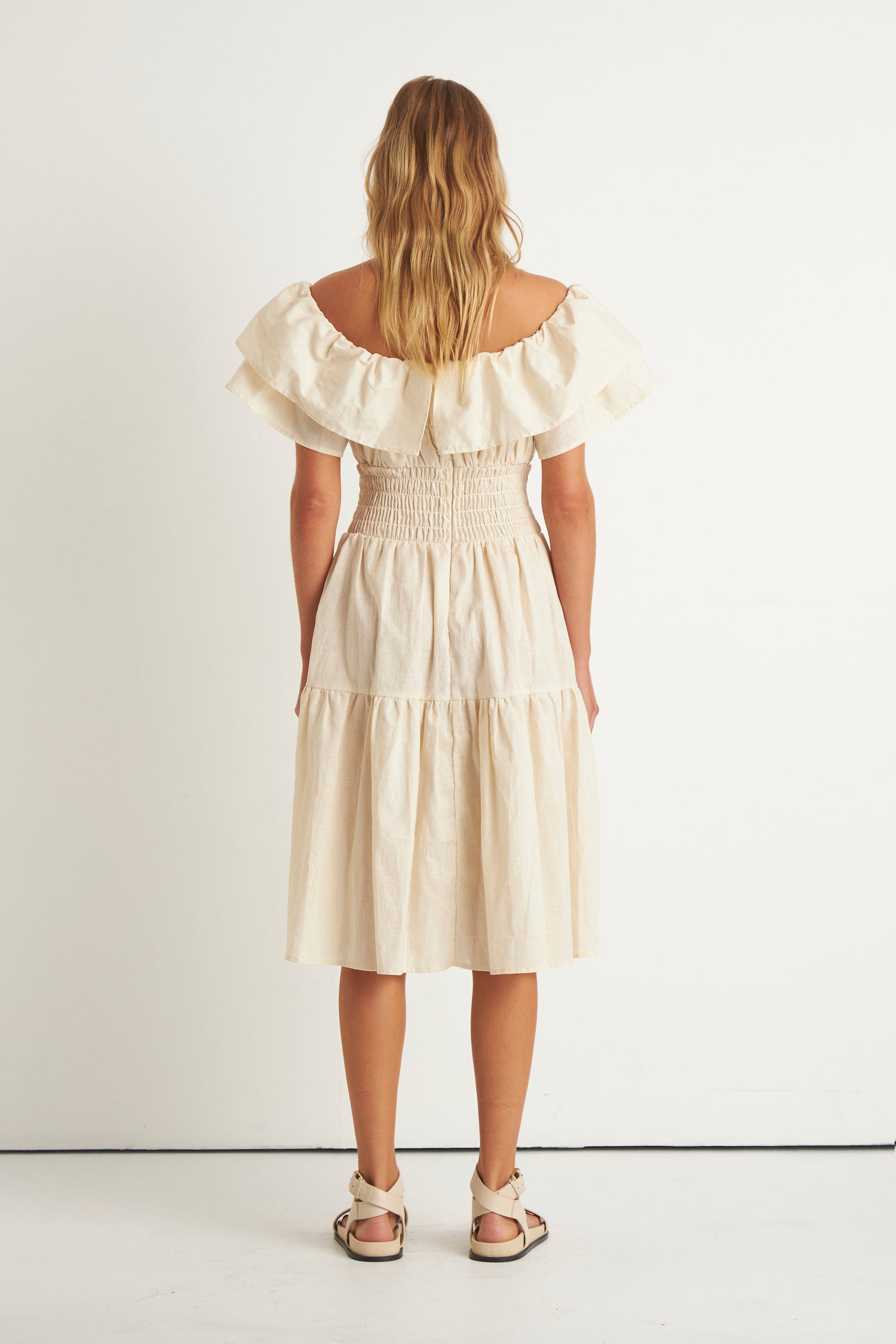 HELENA SHOULDER FRILL DRESS (CREME)