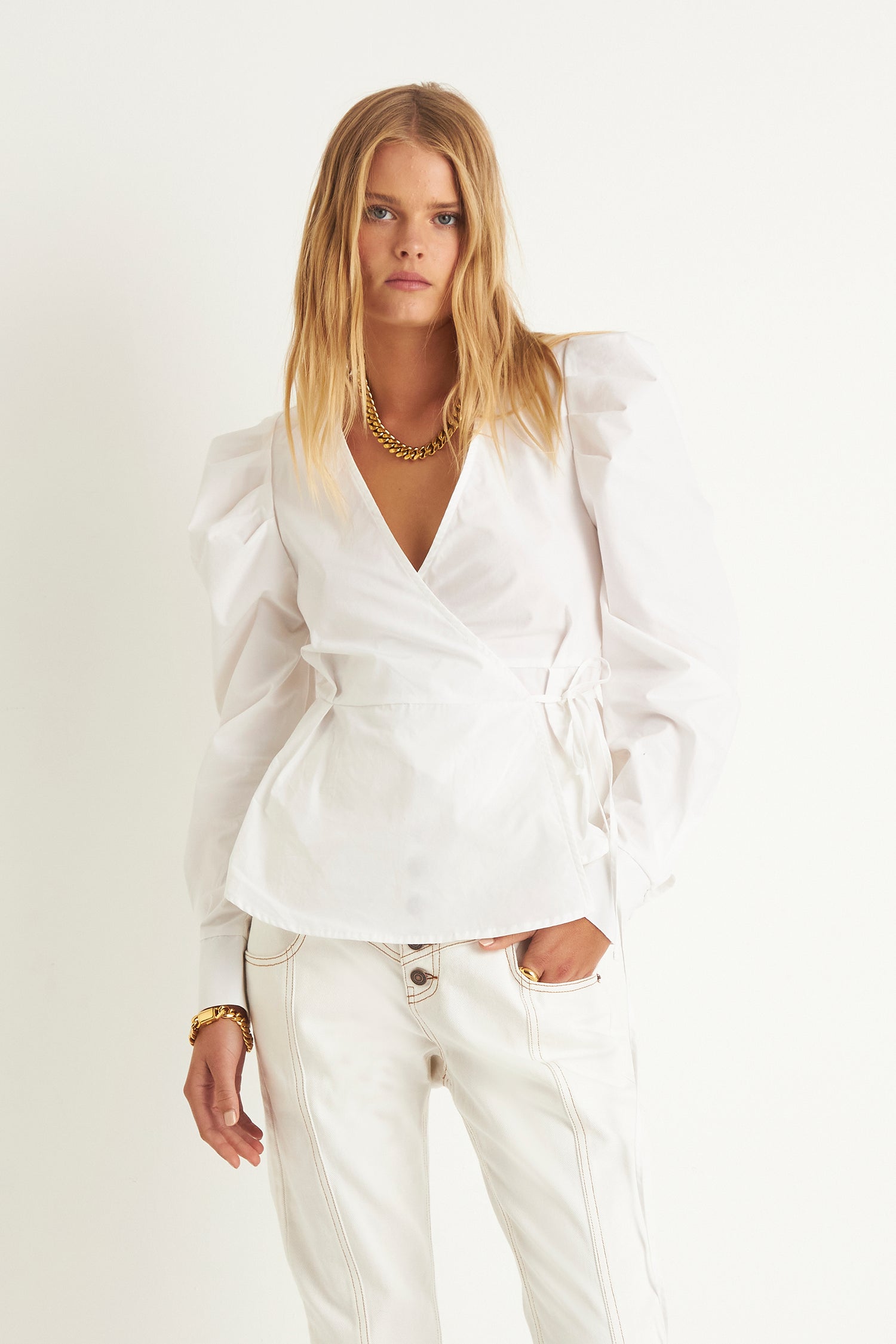 MATILDA WRAP SHIRT (WHITE)