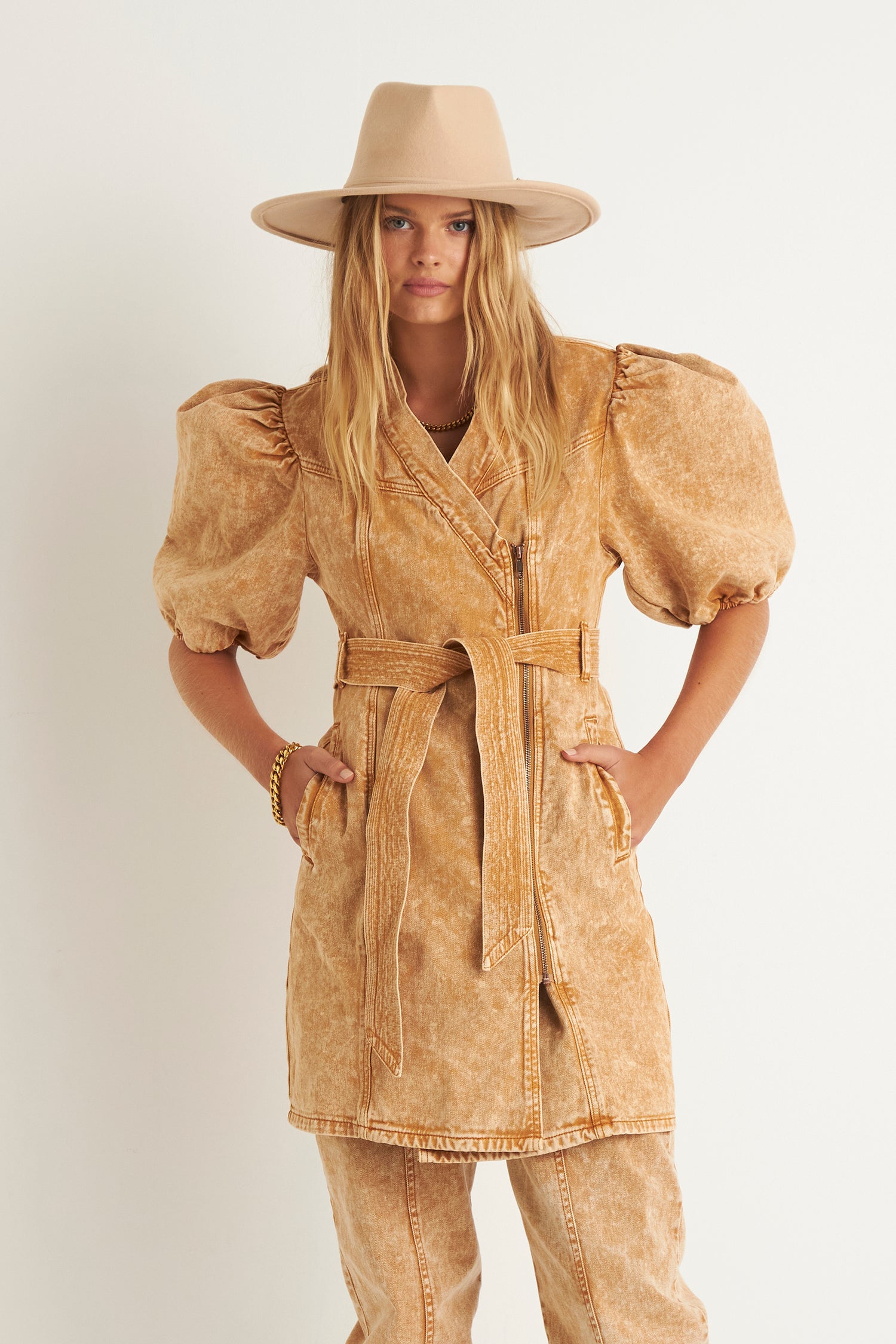 SAVANNAH DENIM  DRESS  (TAN)