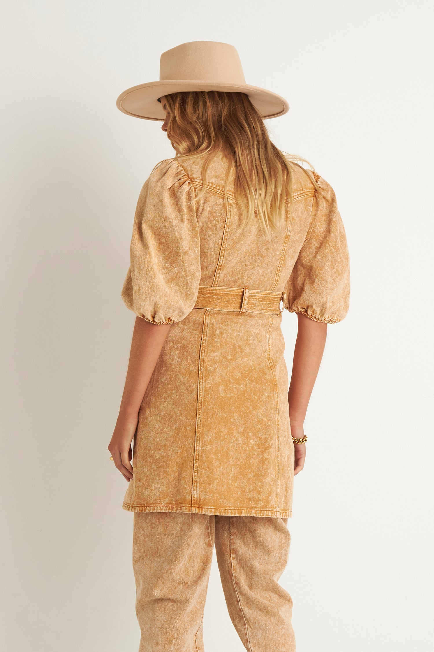 SAVANNAH DENIM  DRESS  (TAN)