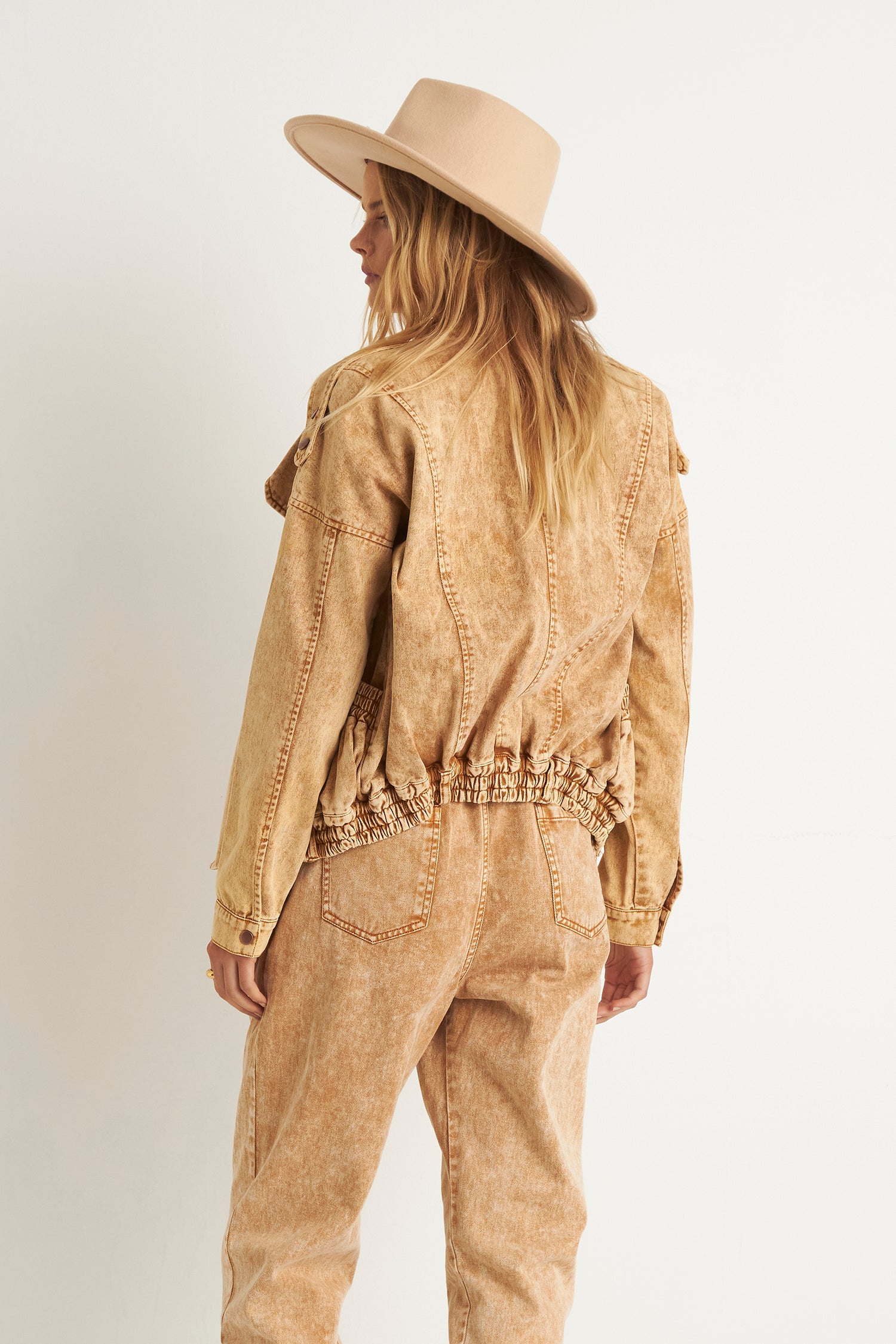 SAVANNAH DENIM JACKET (TAN)